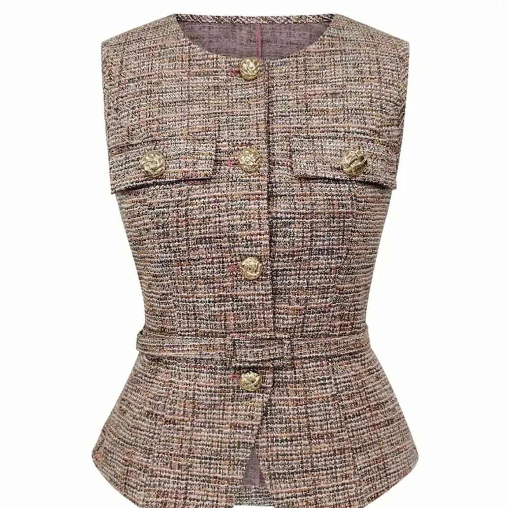 Chic Tweed Sleeveless Top with Gold Buttons